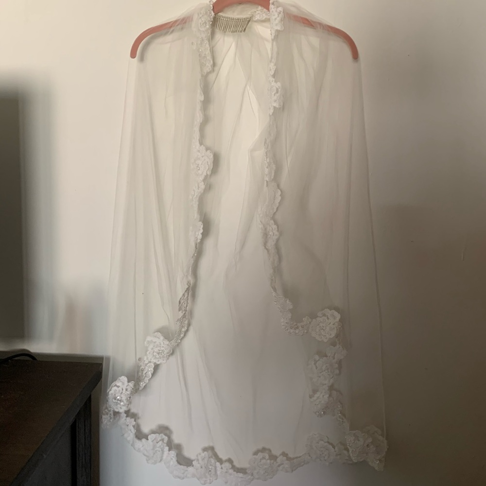 David’s bridal veil